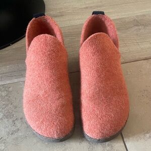 Asportuguesas Round Toe Shoes